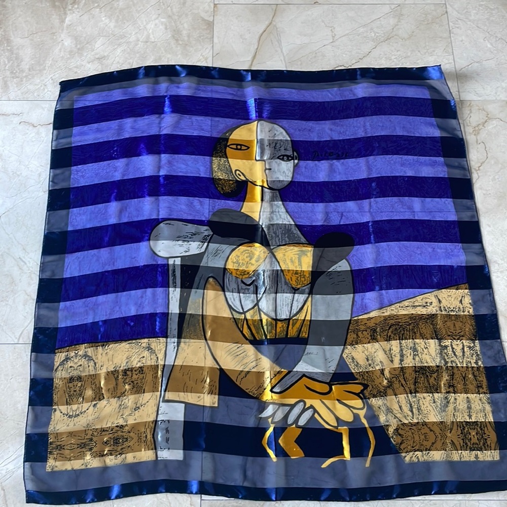 Picasso silky scarf